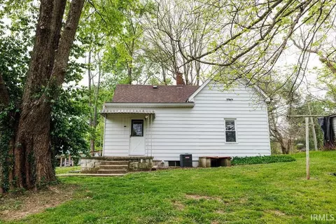 Exterior - 1176 W Popcorn Rd, Bloomington, IN 47403 photo 5 of 9