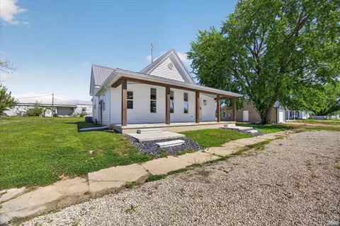 205 S Grove St, Odon, IN 47562