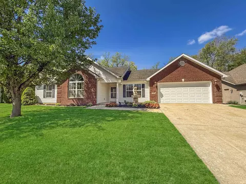 4400 Fiddlesticks Dr, Lafayette, IN 47909