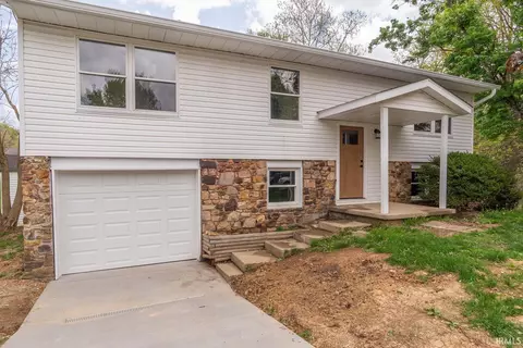 131 E Cooper Ct, Ellettsville, IN 47429