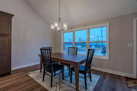 Dining - 19 Conner St, Wabash, IN 46992 photo 1 of 2