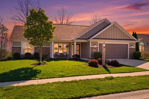 12816 Charenton Ct, Fort Wayne, IN 46845