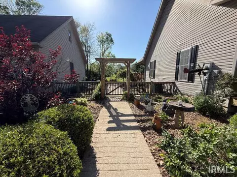 Exterior - 590 Yockey Rd, Mitchell, IN 47446 photo 3 of 13