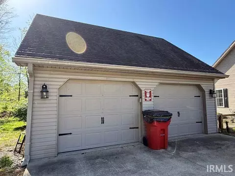 Exterior - 590 Yockey Rd, Mitchell, IN 47446 photo 6 of 13