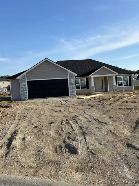 3407 Pindos Ct, Auburn, IN 46706