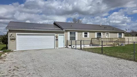 11580 E 900 S Rd, Culver, IN 46511