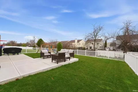 9208 Larson Dr, Pendleton, IN 46064 photo 8