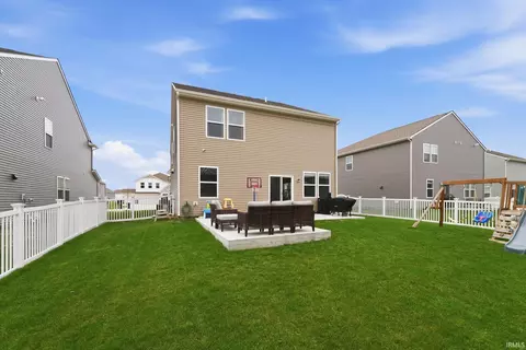 Exterior - 9208 Larson Dr, Pendleton, IN 46064 photo 3 of 5