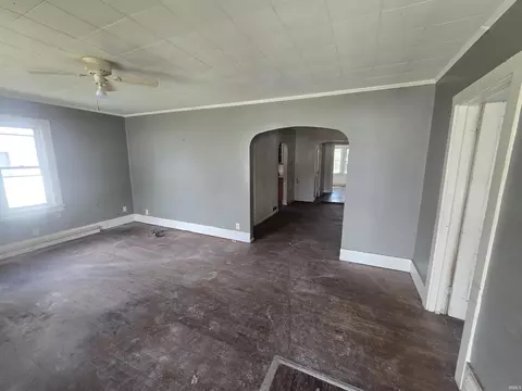 Living - 830 Eckman St, South Bend, IN 46614 photo 2 of 2