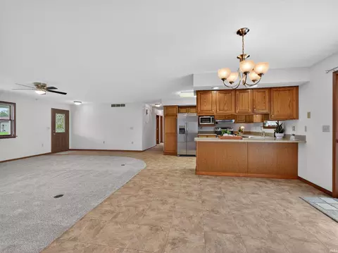 Living - 4693 E Sunset Dr, Syracuse, IN 46567 photo 5 of 5