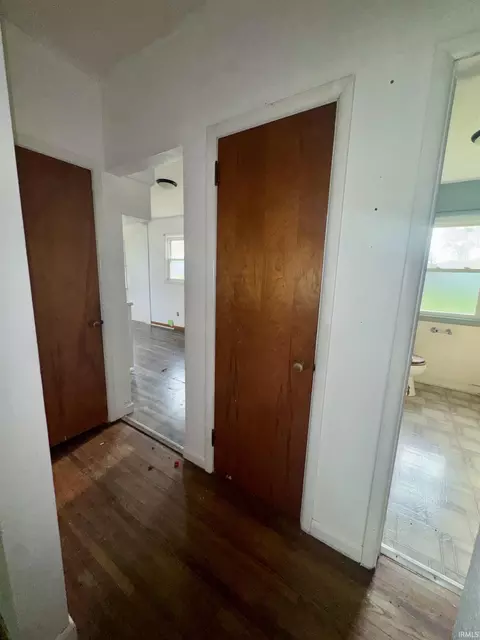 Entry Way - 321 S Walnut St, New Castle, IN 47362 photo 5 of 5