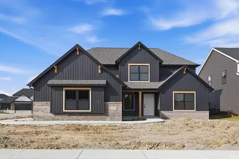 1115 Arthur Heights Dr, Fort Wayne, IN 46818