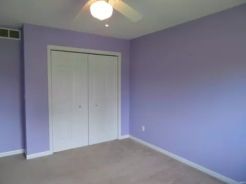 Bedroom - 19341 Yoder Dr, Goshen, IN 46528 photo 2 of 9