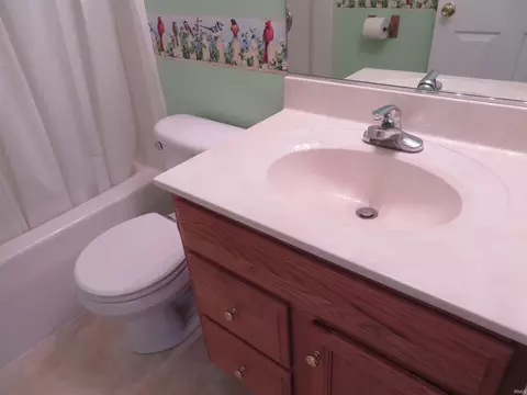 Bath - 19341 Yoder Dr, Goshen, IN 46528 photo 3 of 6