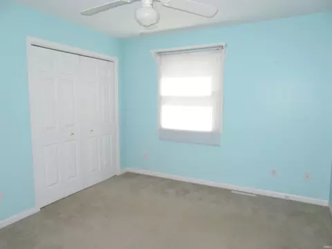 Bedroom - 19341 Yoder Dr, Goshen, IN 46528 photo 3 of 9