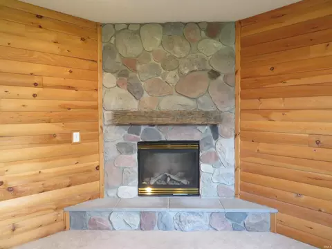 Living - 19341 Yoder Dr, Goshen, IN 46528 photo 4 of 4