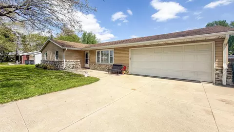 3508 N Burgess Rd, Muncie, IN 47304
