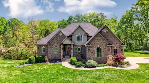 7235 S Lodge Rd, Bloomington, IN 47403