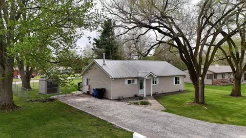 809 W Anderson Rd, Churubusco, IN 46723