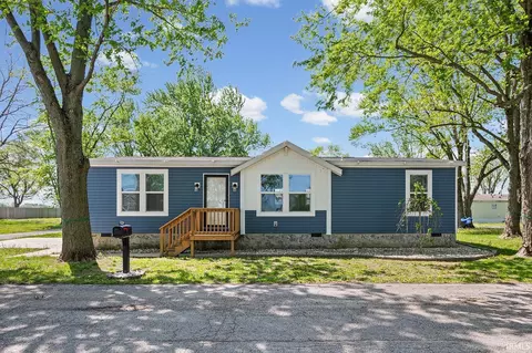 2053 Blue Oak Dr, Kokomo, IN 46901