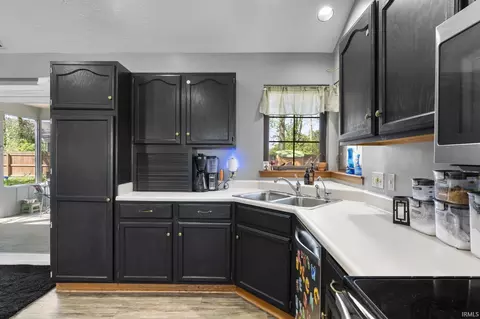 Kitchen - 202 Heritage Dr, Delphi, IN 46923 photo 2 of 2