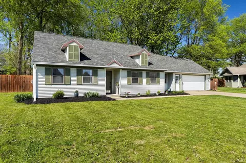 202 Heritage Dr, Delphi, IN 46923