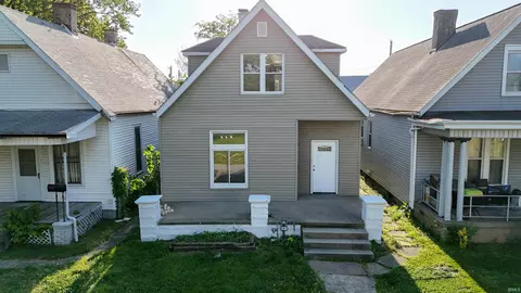 1105 Baker Ave, Evansville, IN 47710