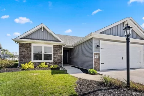 417 Gene Dr, Roanoke, IN 46783