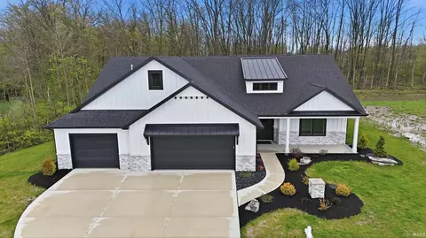 13335 Passerine Blvd, Fort Wayne, IN 46845