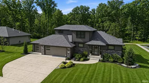 14379 Whisper Rock Blvd, Fort Wayne, IN 46845