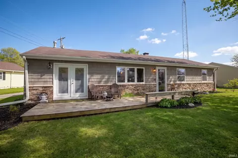 1100 Rochester Blvd, Rochester, IN 46975