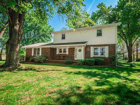 3700 Bullocktown Rd, Boonville, IN 47601