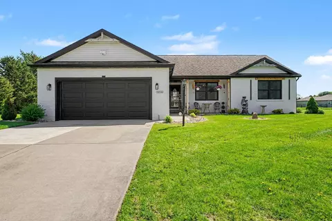 58046 Hidden Meadow Trl, Goshen, IN 46528