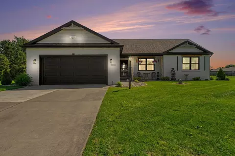 58046 Hidden Meadow Trl, Goshen, IN 46528