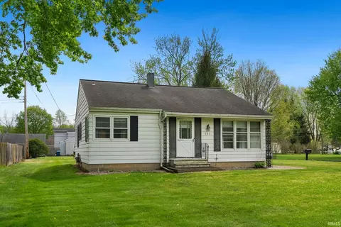 292 Rose Ave, New Haven, IN 46774