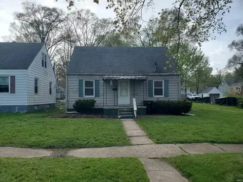 1609 N Brookfield St, South Bend, IN 46628