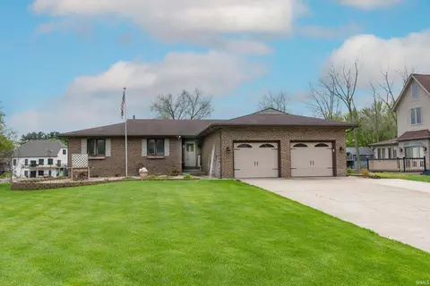 29342 River Shore Ests, Elkhart, IN 46516