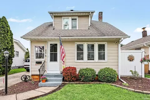 220 S Beiger St, Mishawaka, IN 46544