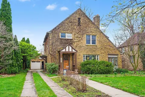 1716 E Wayne St, South Bend, IN 46615