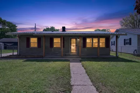 1025 Danbury Dr, Kokomo, IN 46901