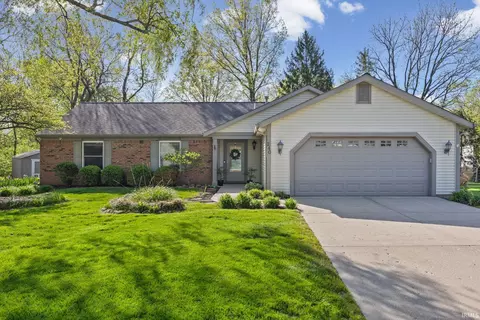 240 Bluejay Ct, West Lafayette, IN 47906
