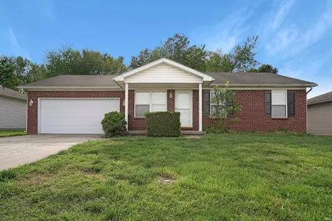 12530 Kenai Dr, Evansville, IN 47725