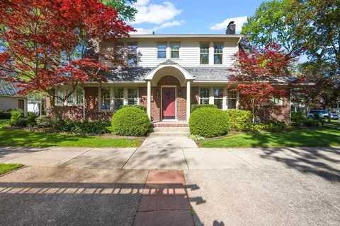 318 E Pokagon St, South Bend, IN 46617