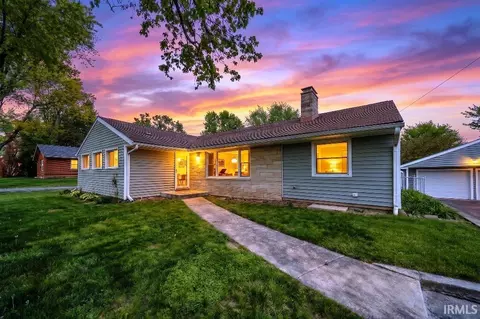 112 N Morrison Rd, Muncie, IN 47304