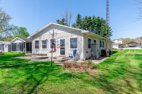 Exterior - 1835 S 445 E, Lagrange, IN 46761 photo 4 of 6