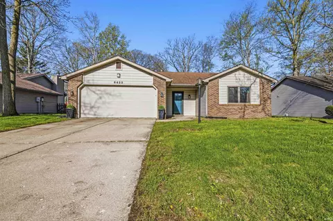 6423 Verandah Ln, Fort Wayne, IN 46835