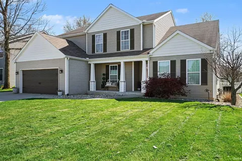 54732 Sacramento Meadows Dr, Osceola, IN 46561