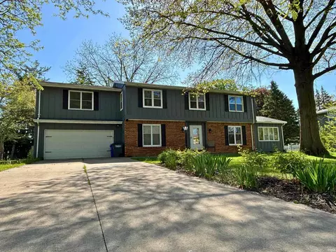 2208 Avalon Ct, Kokomo, IN 46902