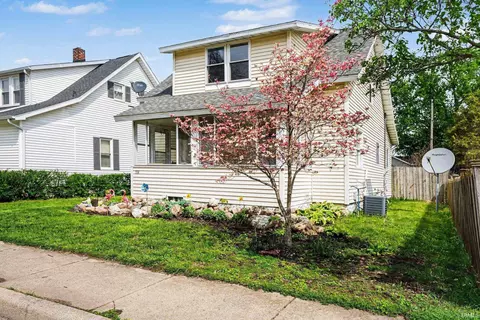 118 Stanley St, Mishawaka, IN 46545
