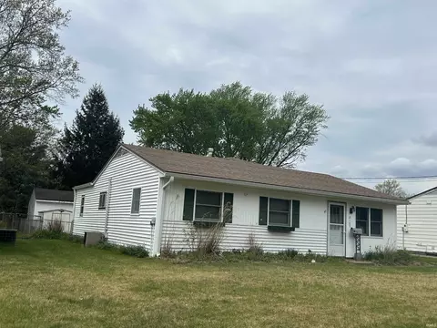 2107 Maplehurst Ave, Mishawaka, IN 46545